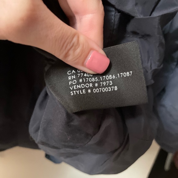 CLUB MONACO Cropped Jacket - Size Medium - Picture 8 of 8